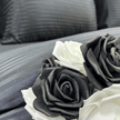 Elegantna posteljina DM-BLK sa dekoracijom


