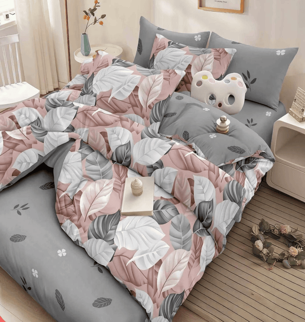 Posteljina za bračni krevet od satenskog pamuka u roze i sivim tonovima sa dezenom lista