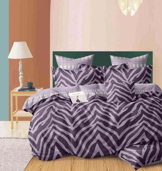 Posteljina za bračni krevet od satenskog pamuka u sivim tonovima sa zebra dezenom